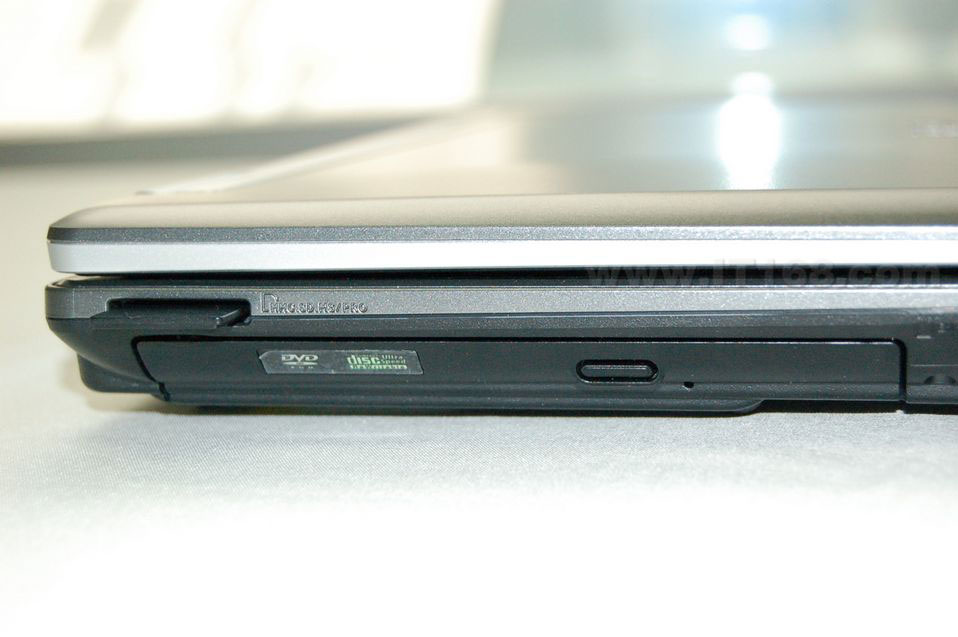 ��˶(ASUS) Z99H555Sc-SL�ʼǱ����������ͼ