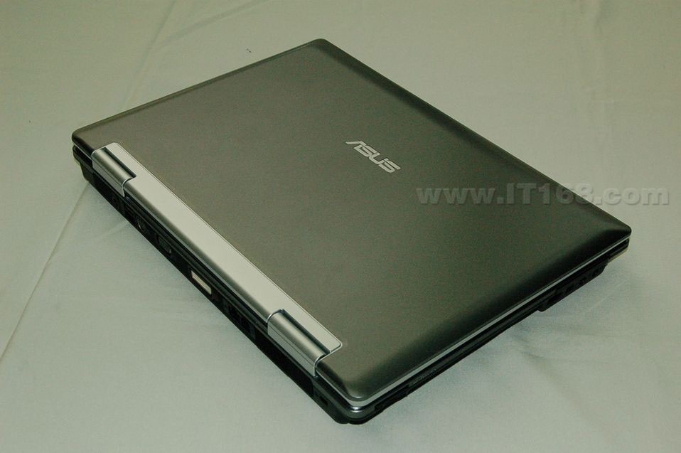 ��˶(ASUS) Z99H555Sc-SL�ʼǱ����������ͼ