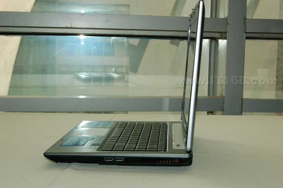 ��˶(ASUS) Z99H555Sc-SL�ʼǱ����������ͼ