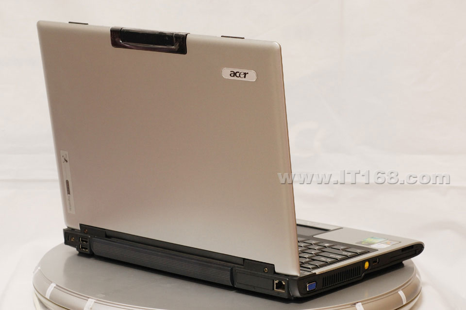 Acer(宏碁) Aspire 5583WXCi笔记本外观清晰大图