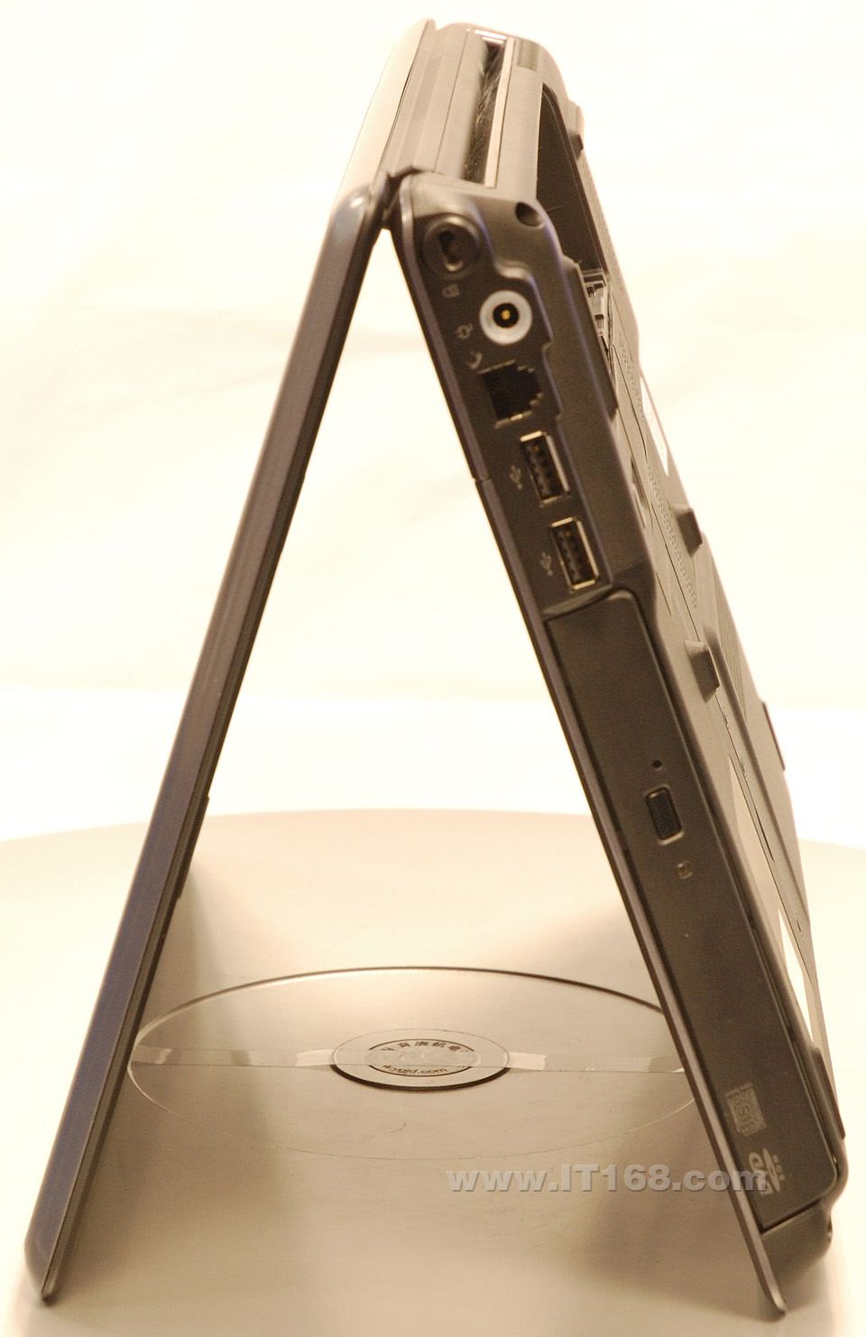 HP(����) Compaq Presario V3169AURY244PA�ʼǱ����������ͼ