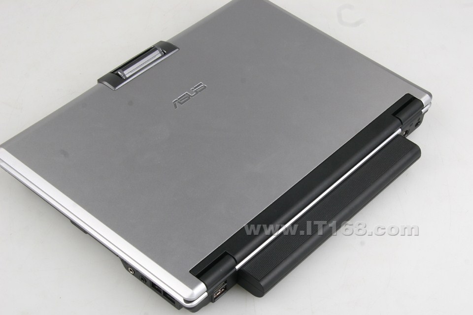 ��˶(ASUS) F9GT56Dc-SL�ʼǱ����������ͼ