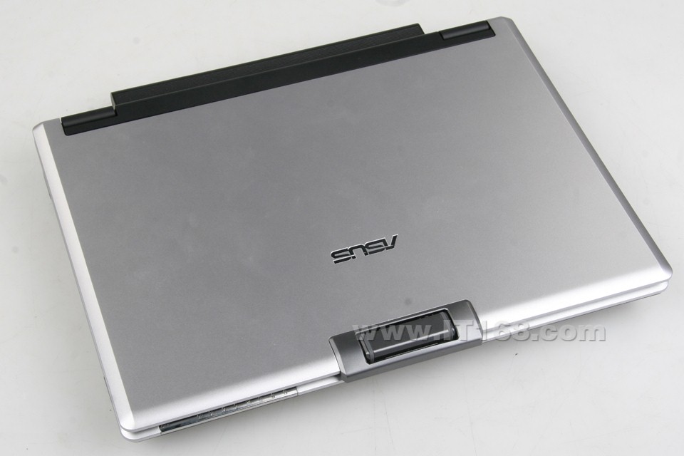 ��˶(ASUS) F9GT56Dc-SL�ʼǱ����������ͼ