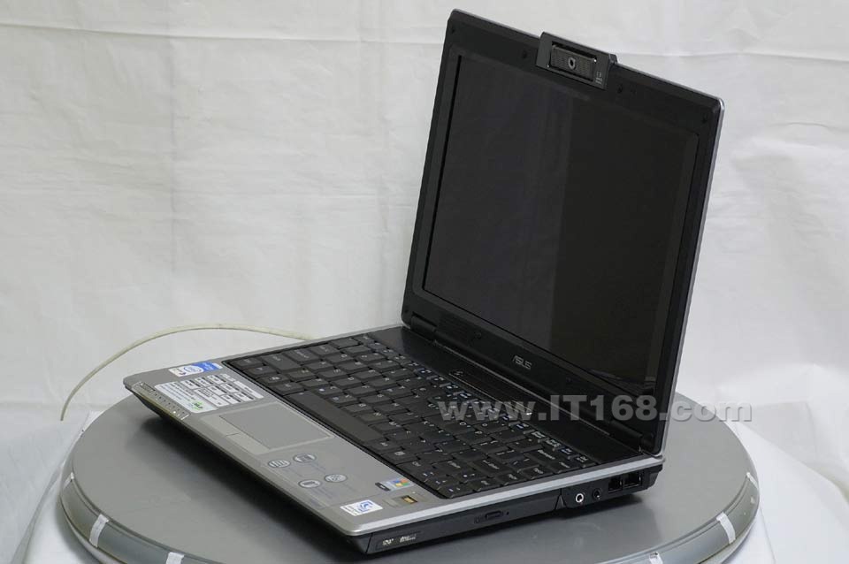 ��˶(ASUS) F9GT56Dc-SL�ʼǱ����������ͼ