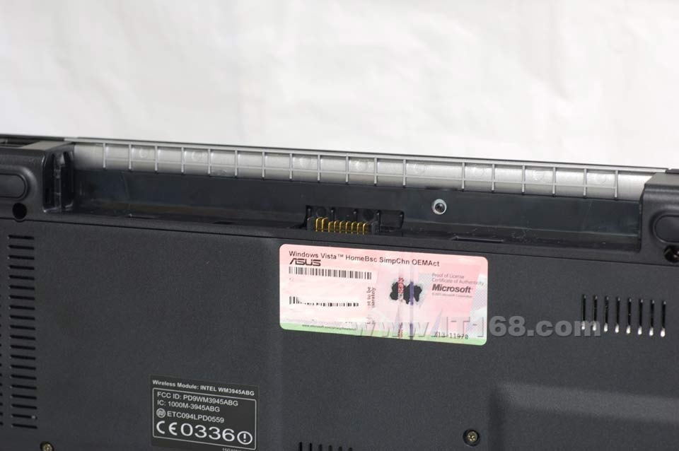 ��˶(ASUS) F9GT56Dc-SL�ʼǱ����������ͼ