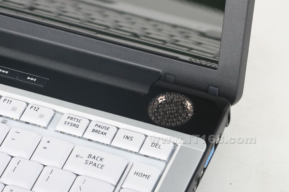 ��֥(TOSHIBA) Satellite M200M215�ʼǱ����������ͼ