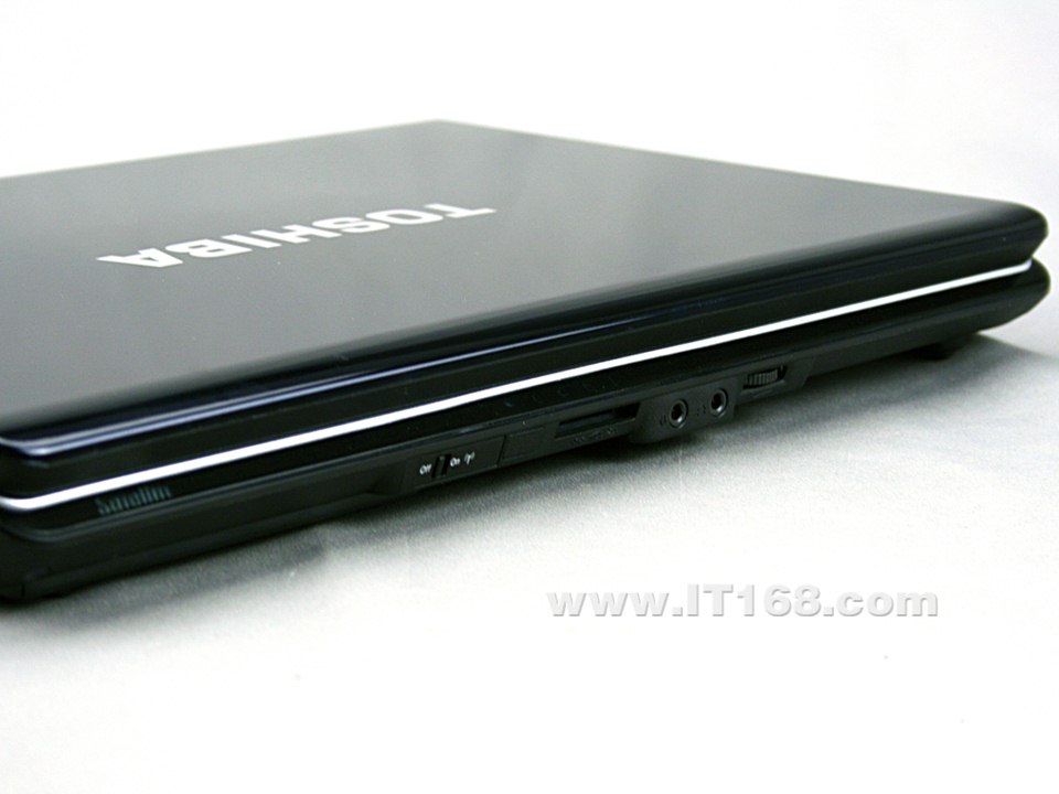��֥(TOSHIBA) Satellite M200M215�ʼǱ����������ͼ