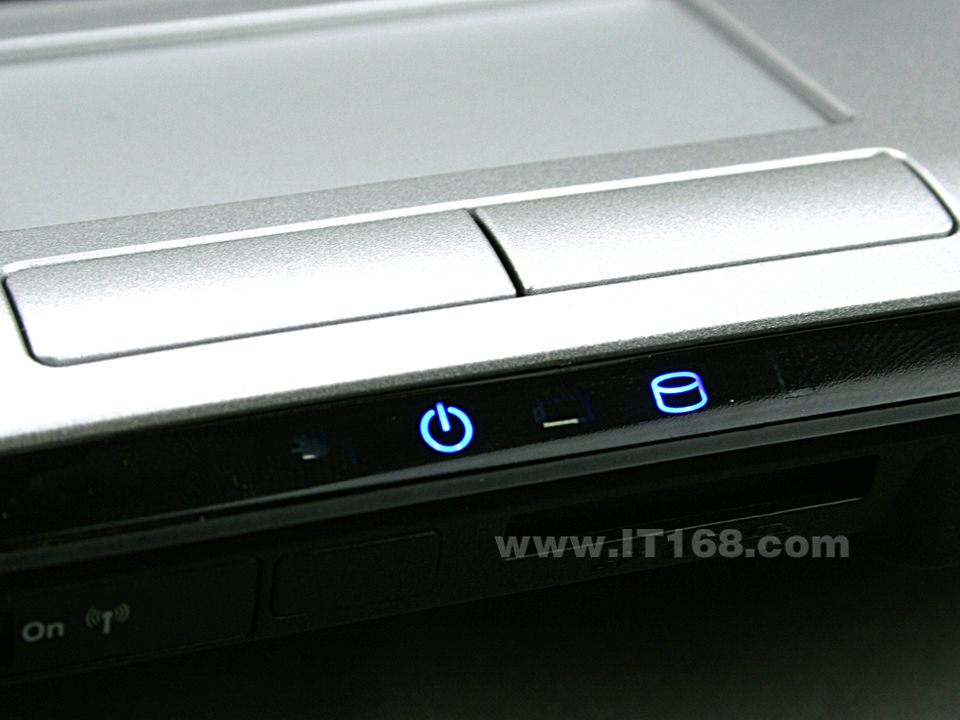 ��֥(TOSHIBA) Satellite M200M215�ʼǱ����������ͼ