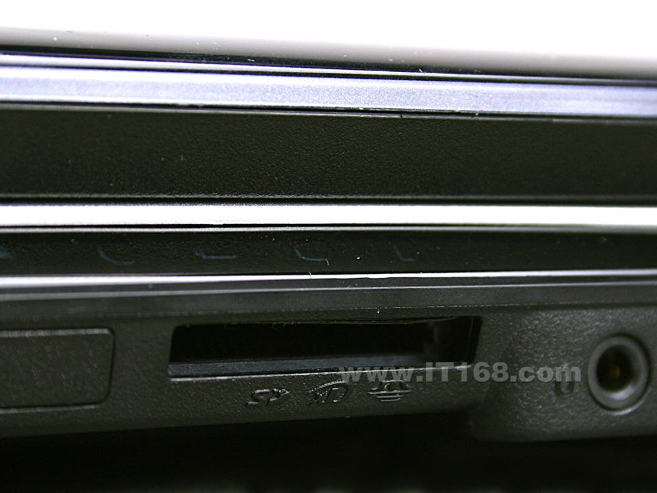��֥(TOSHIBA) Satellite M200M215�ʼǱ����������ͼ