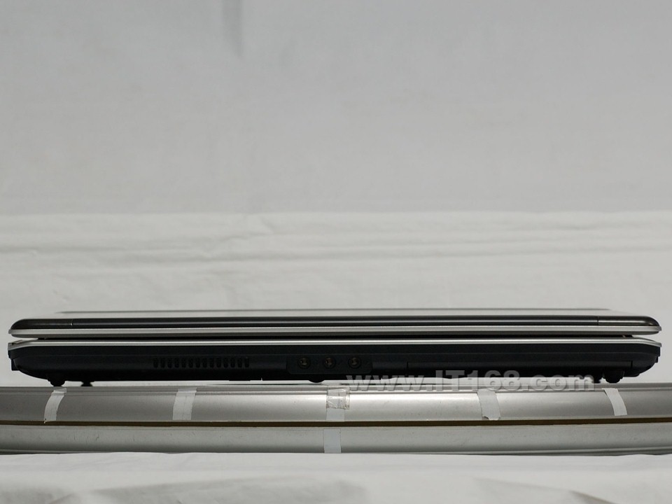 BenQ(����) Joybook S41130�ʼǱ����������ͼ