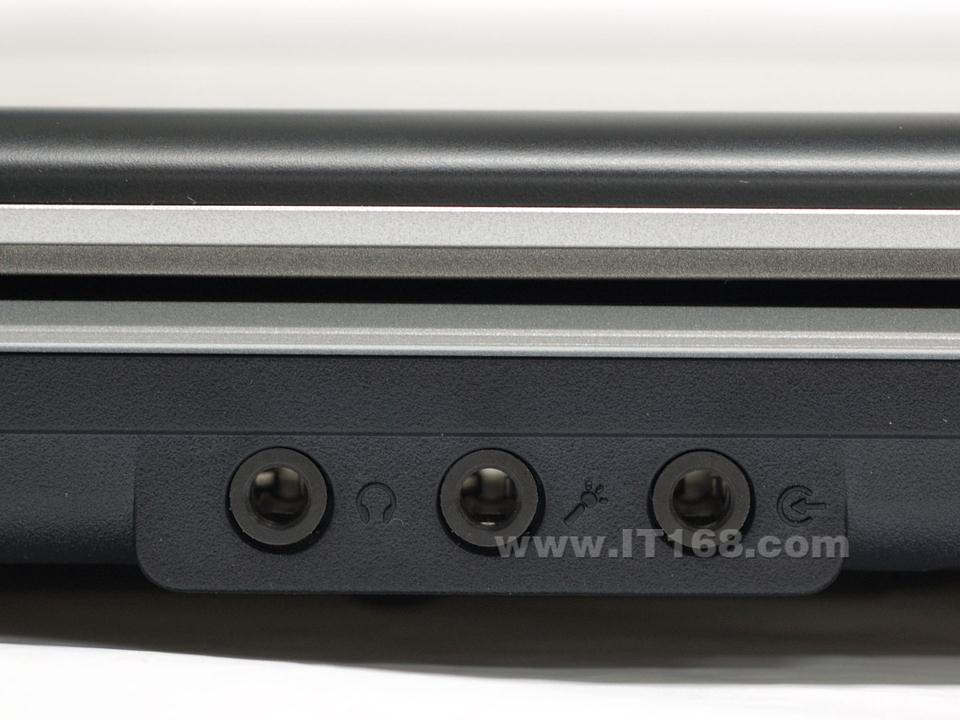 BenQ(����) Joybook S41130�ʼǱ����������ͼ