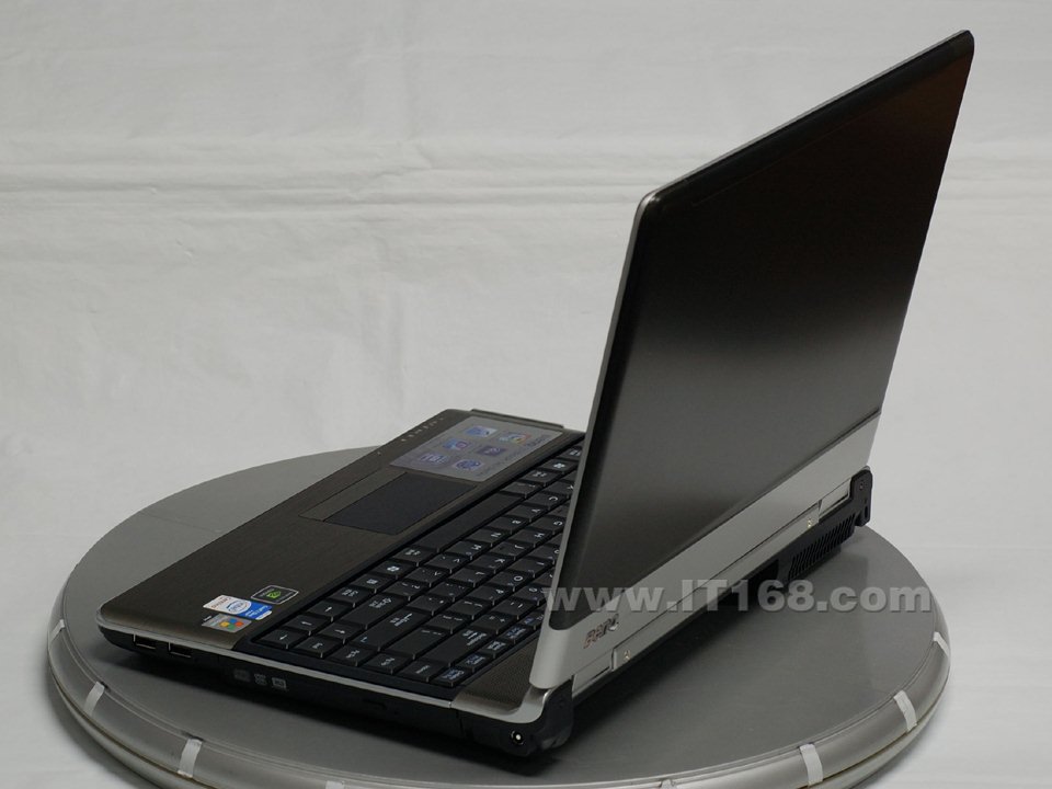 BenQ(����) Joybook S41130�ʼǱ����������ͼ