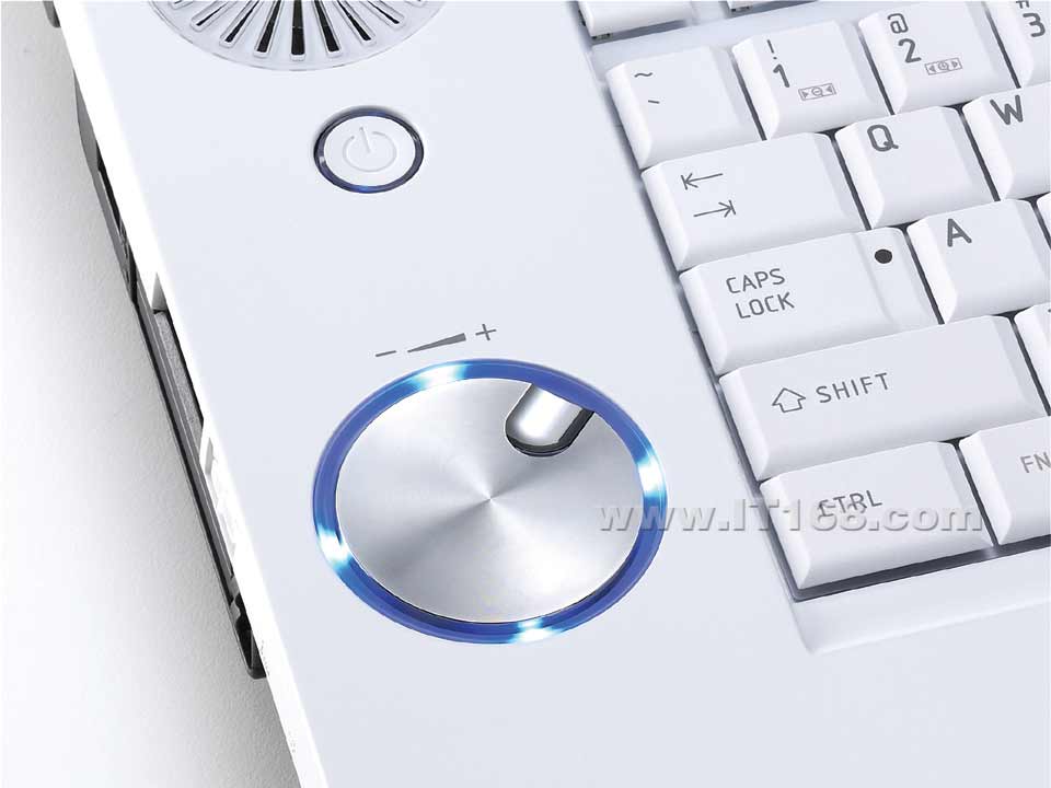 ��֥(TOSHIBA) Qosmio G40�ʼǱ����������ͼ