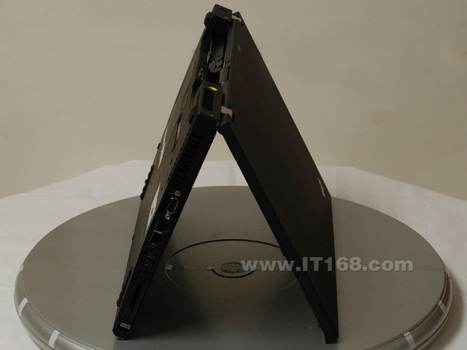 ThinkPad(IBM) T618889CG5�ʼǱ����������ͼ