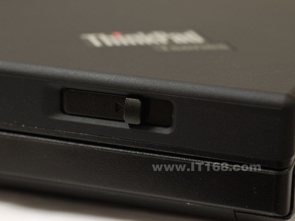 ThinkPad(IBM) T618889CG5�ʼǱ����������ͼ