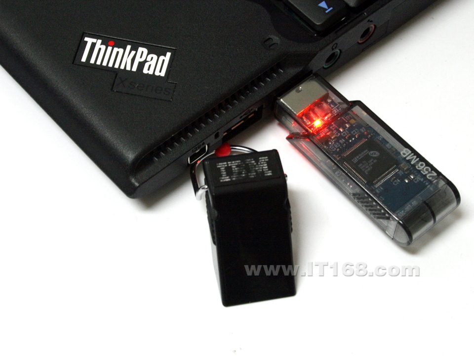 ThinkPad(IBM) X61s766865C�ʼǱ����������ͼ