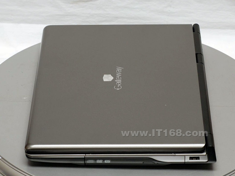 GATEWAY T-6817c�ʼǱ����������ͼ