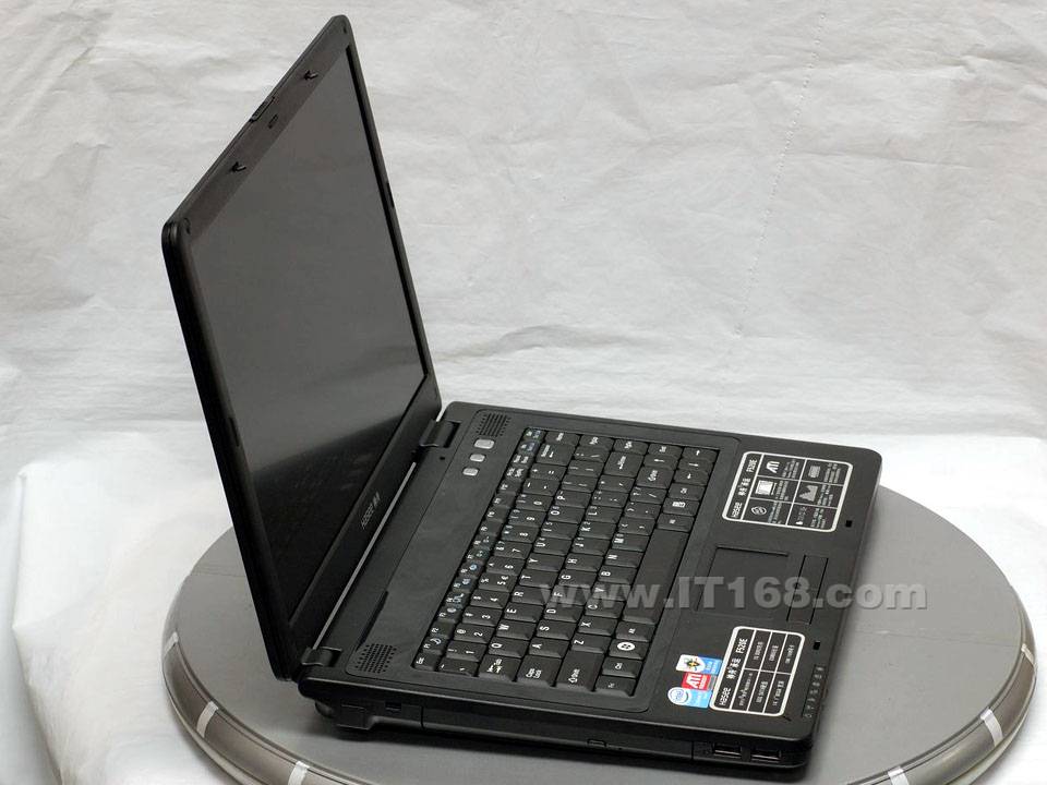 ����(HASEE) ���� F213E�ʼǱ����������ͼ