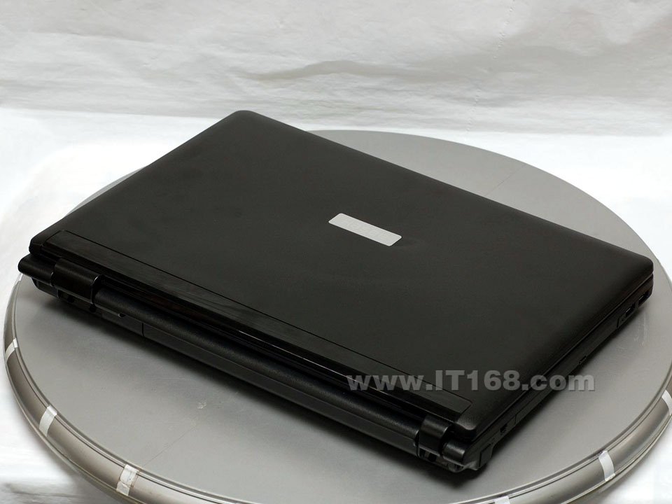 ����(HASEE) ���� F213E�ʼǱ����������ͼ
