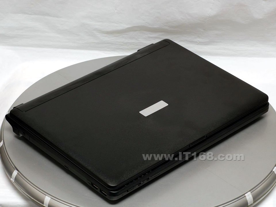 ����(HASEE) ���� F213E�ʼǱ����������ͼ