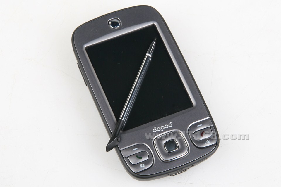 ���մ�(dopod) D600�ֻ����������ͼ