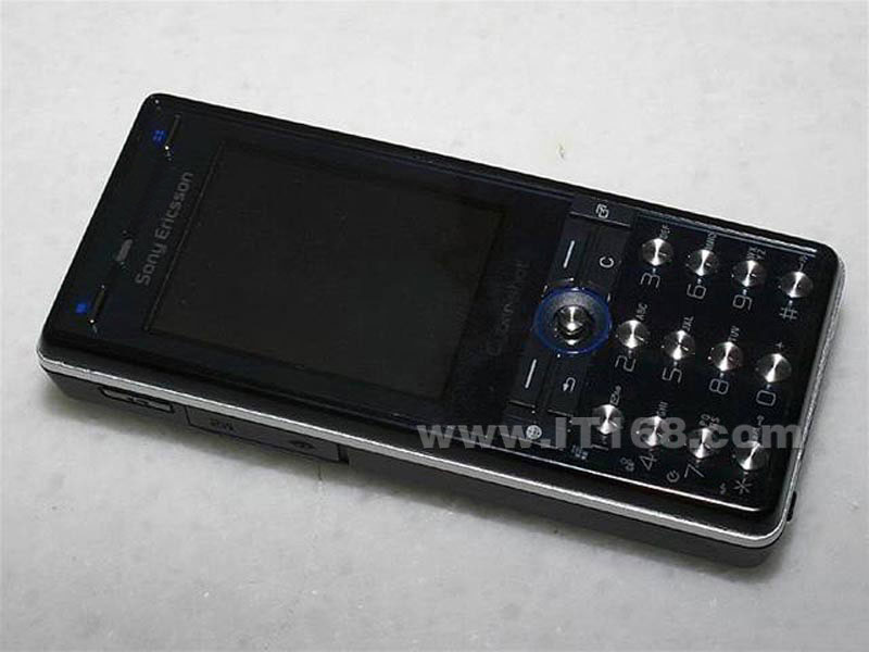 ���ᰮ����(����) K818C�ֻ����������ͼ