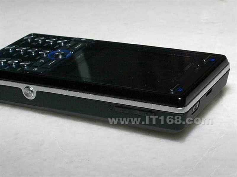 ���ᰮ����(����) K818C�ֻ����������ͼ