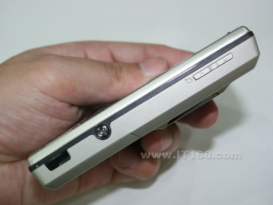 ���ᰮ����(����) K818C�ֻ����������ͼ