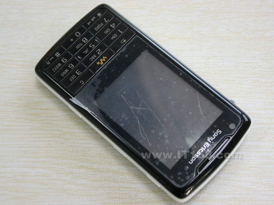 ���ᰮ����(����) W960i�ֻ����������ͼ