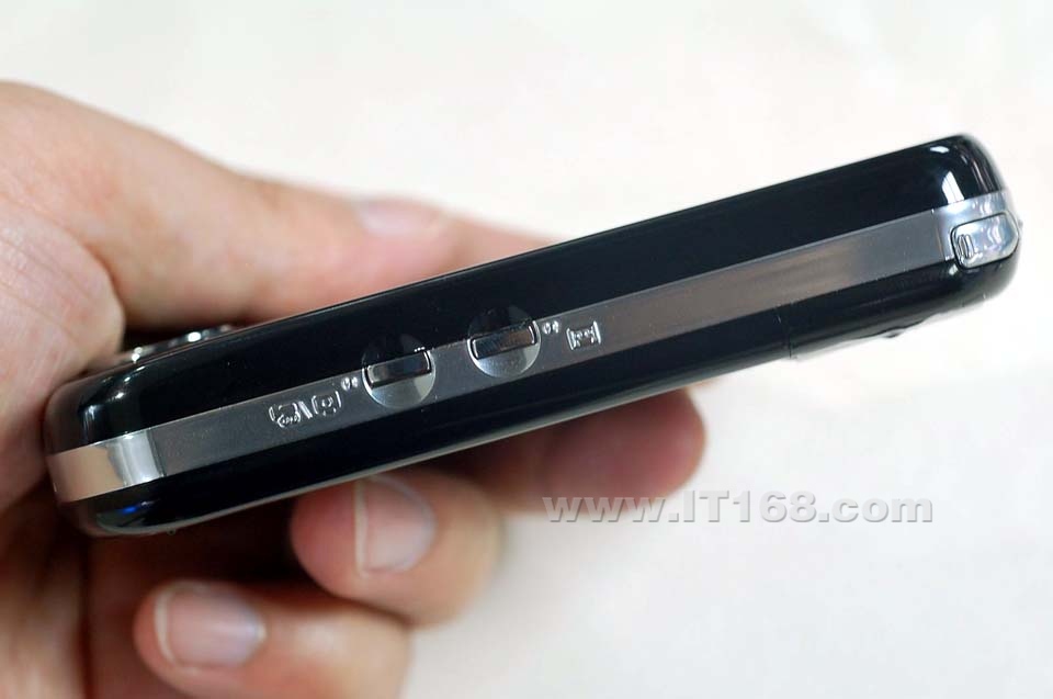 O2 Xda Atom Life手机外观清晰大图