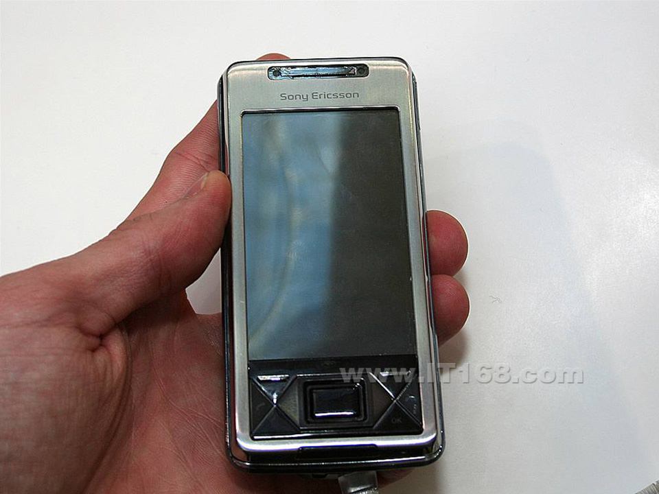���ᰮ����(����) XPERIA X1�ֻ����������ͼ