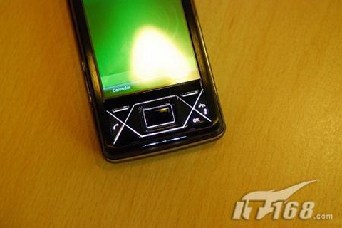 ���ᰮ����(����) XPERIA X1�ֻ����������ͼ