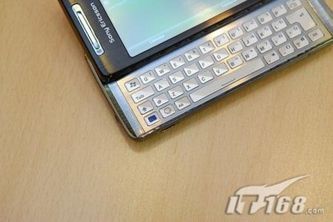 ���ᰮ����(����) XPERIA X1�ֻ����������ͼ