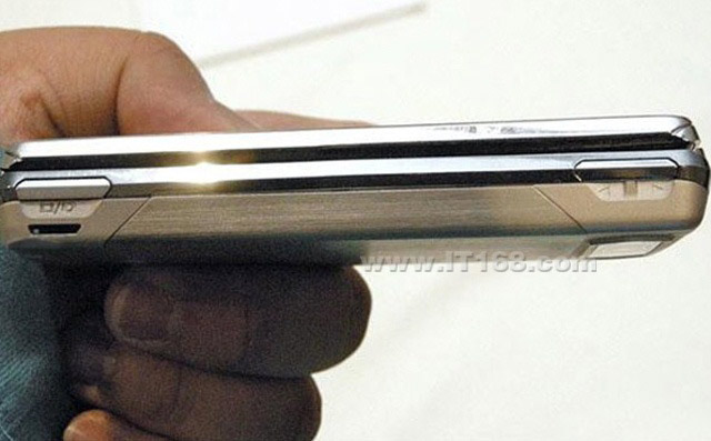 ���ᰮ����(����) XPERIA X1�ֻ����������ͼ