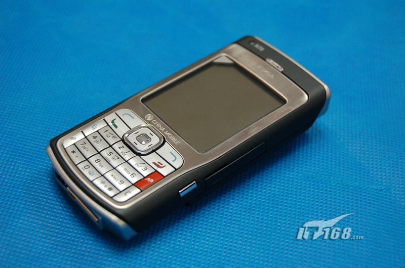 诺基亚(NOKIA) N70手机外观清晰大图