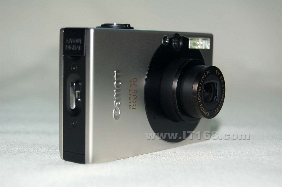 佳能(Canon) Digital IXUS 70数码相机外观清晰大图