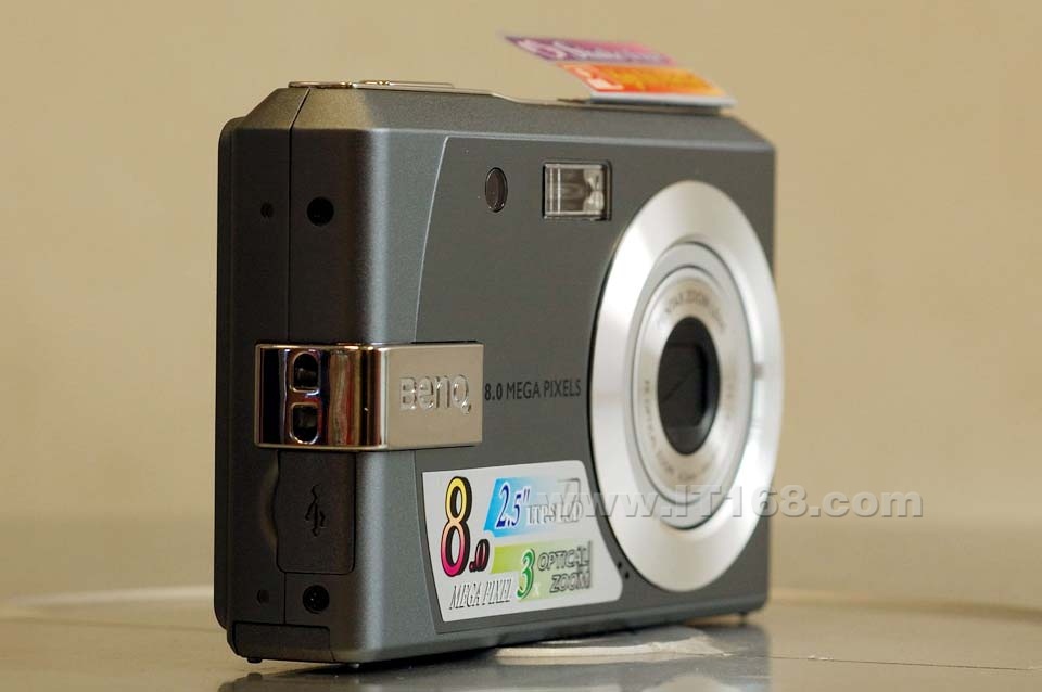 BenQ(明基) DC E820数码相机外观清晰大图