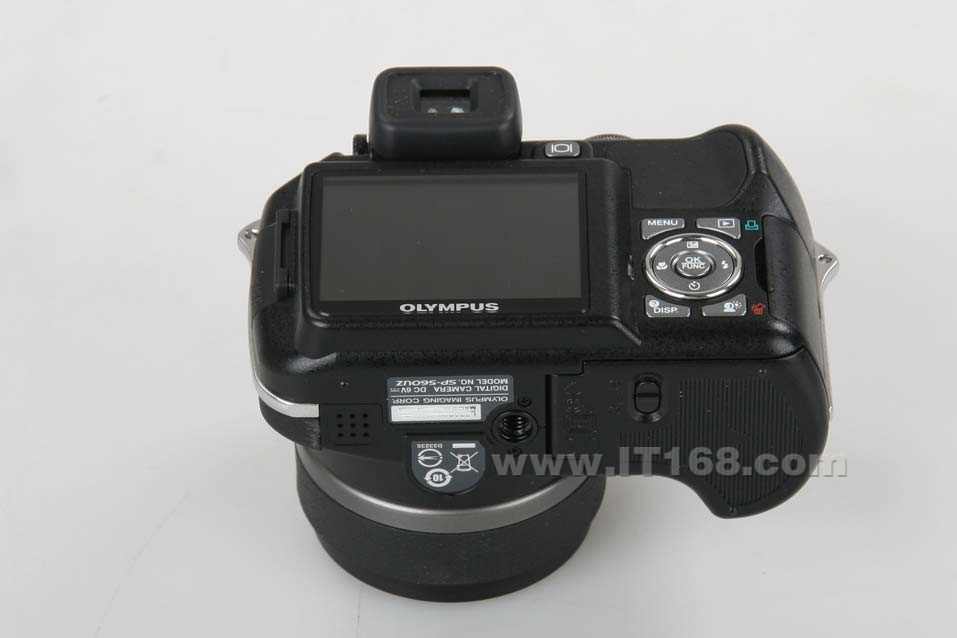 奥林巴斯(OLYMPUS) SP-560 UltraZoom数码相机外观清晰大图