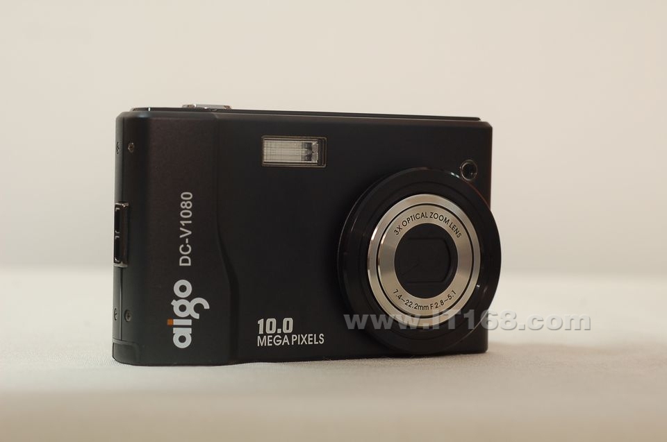 爱国者(aigo) DC-V1080数码相机外观清晰大图