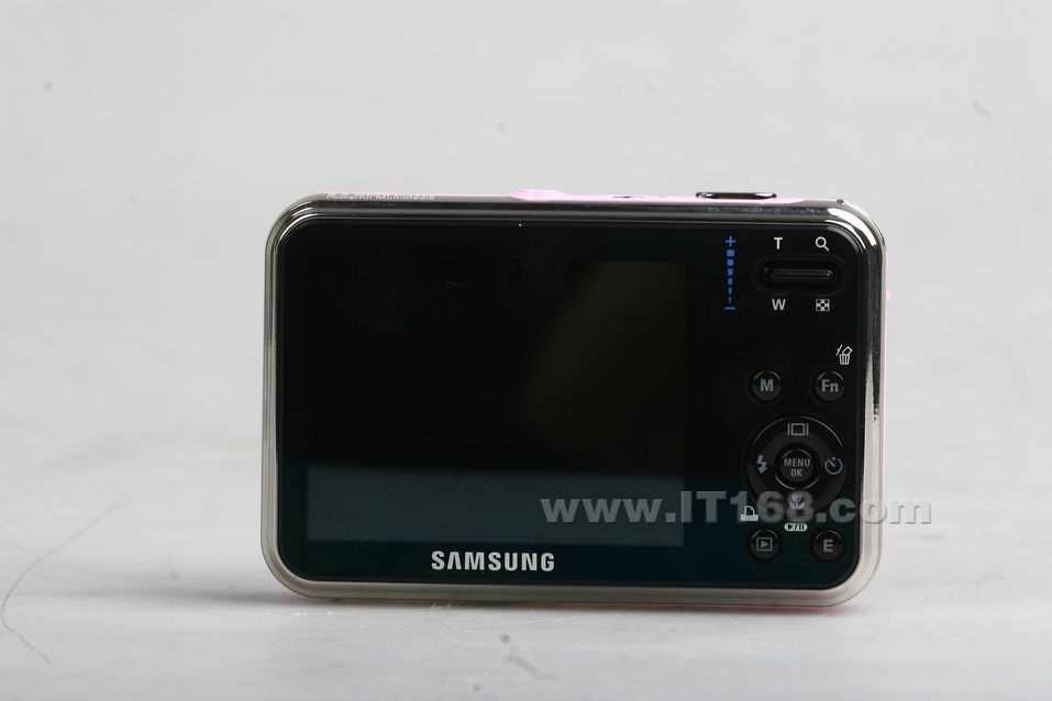 三星(SAMSUNG) 蓝调 i8数码相机外观清晰大图