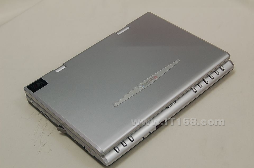 ������(malata) PDW-6106��ЯʽDVD���������ͼ