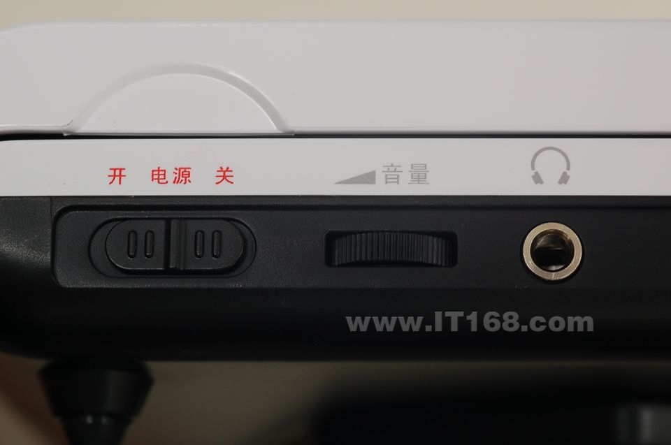 ������(malata) PD-1706��ЯʽDVD���������ͼ