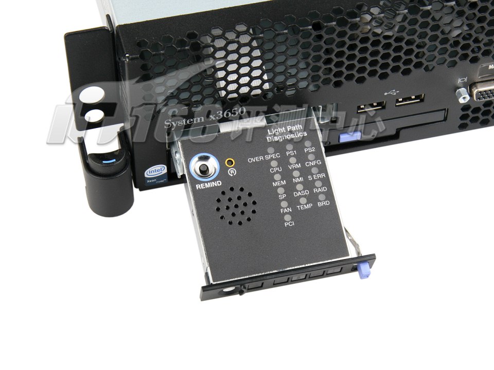 IBM System x36507979R05服务器外观清晰大图