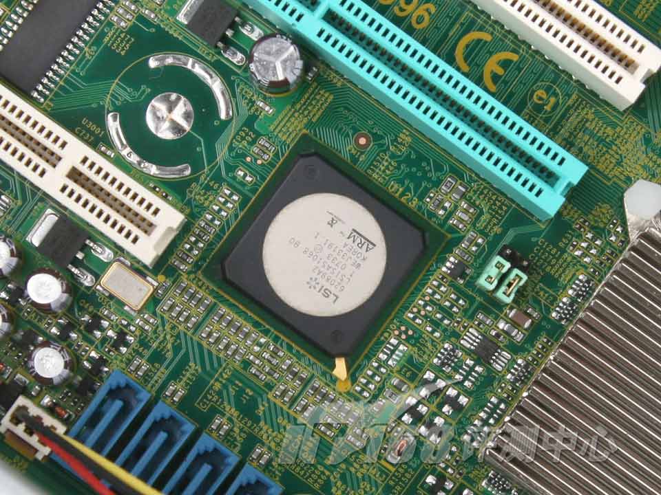 �˳�(Inspur) Ӣ��NF290DXeon 5110/1GB/73SCSI/6*HSB���������������ͼ