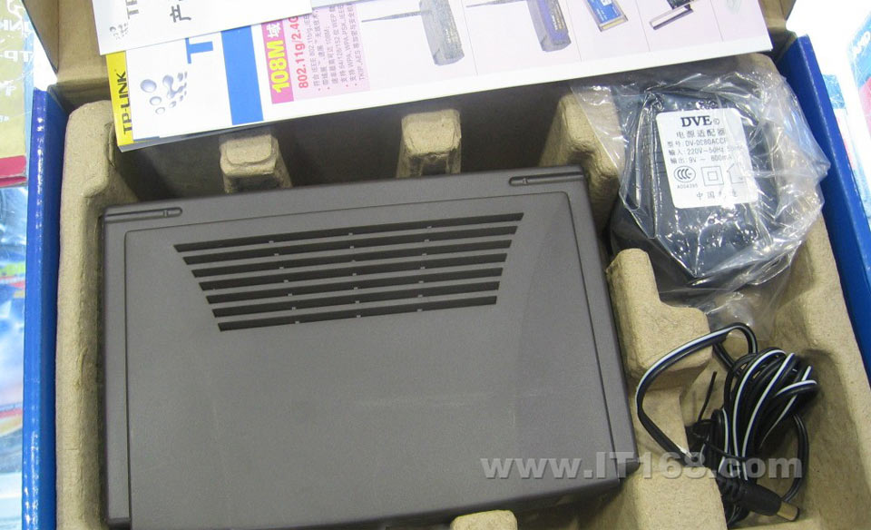 TP-LINK(����) TL-R402M·�������������ͼ