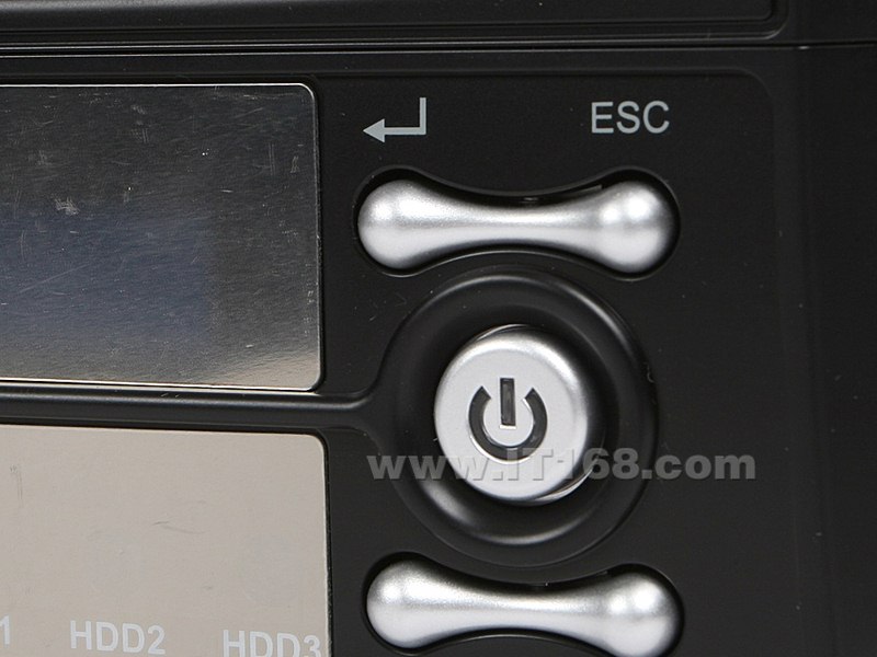 Thecus(色卡司) N3200NAS网络存储器外观清晰大图