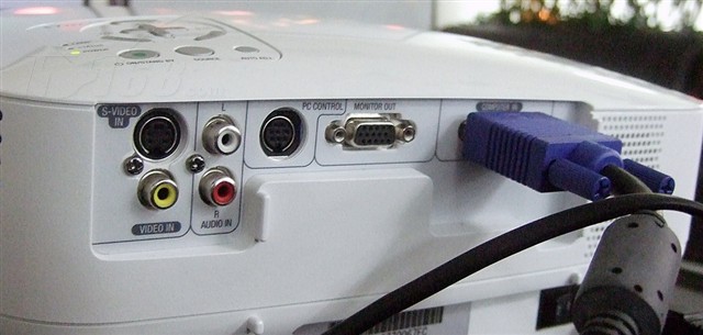 点击查看下一张NEC VT49+投影机图片