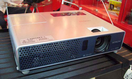 日立 HCP-70X投影机图片