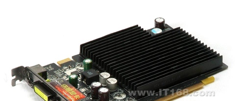 点击查看下一张XFX讯景 GF7600GS/256M DDR2/128bit(PV-T73P-UDS)显卡图片