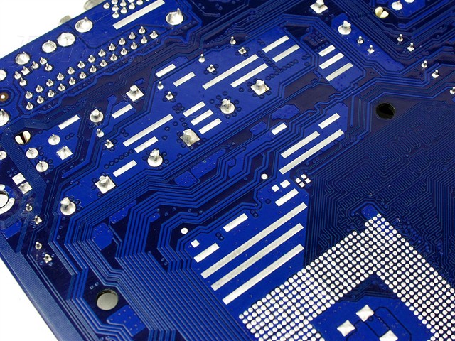 点击查看下一张华擎 775i945GZ主板图片